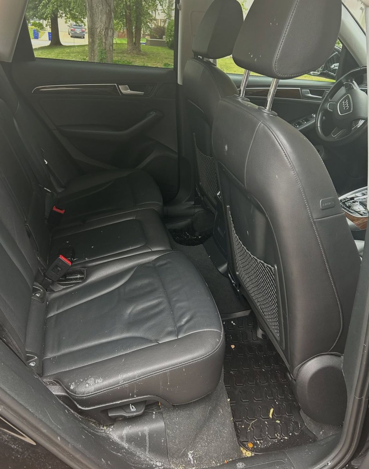 Audi Q5 rear bench before detailing